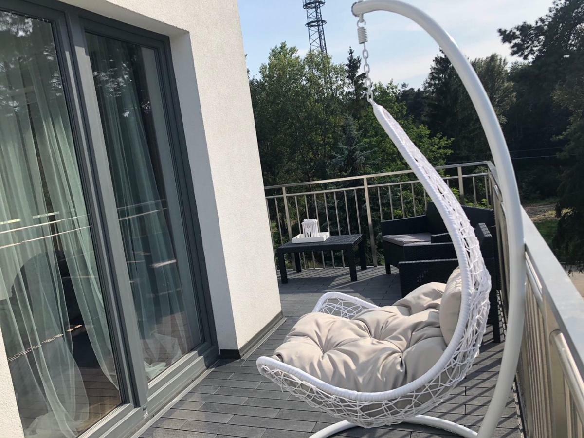 Family & Business Sauna Apartments No1 Lesny Nad Zalewem Cedzyna Unikat - 3 Bedroom With Private Sauna, Bath With Hydromassage, Terrace, Garage, Catering Options Кельце Экстерьер фото