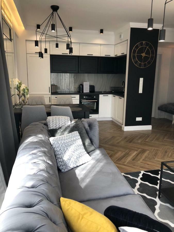 Family & Business Sauna Apartments No1 Lesny Nad Zalewem Cedzyna Unikat - 3 Bedroom With Private Sauna, Bath With Hydromassage, Terrace, Garage, Catering Options Кельце Экстерьер фото